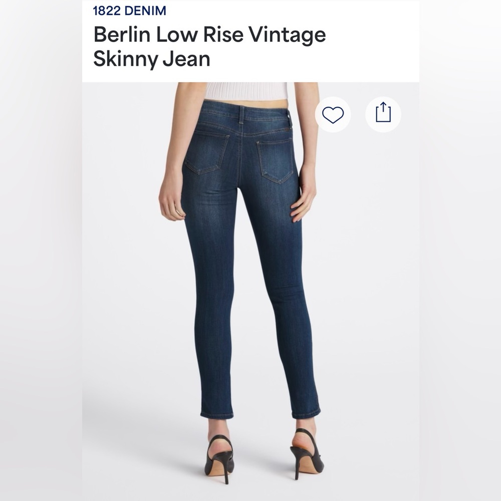 Berlin low rise vintage skinny jean. Size 6, inseam 27. Color: Indigo